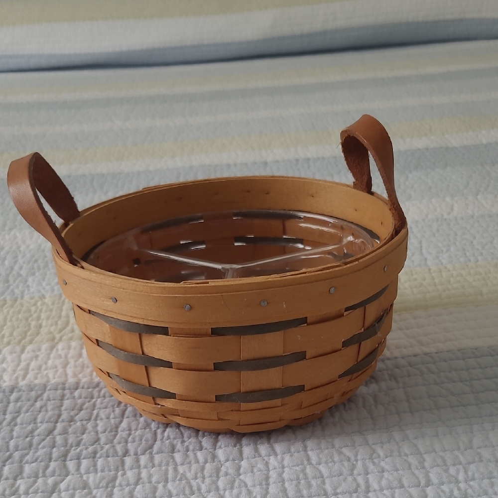Longaberger Tan Woven Basket with Leather Loop Handles